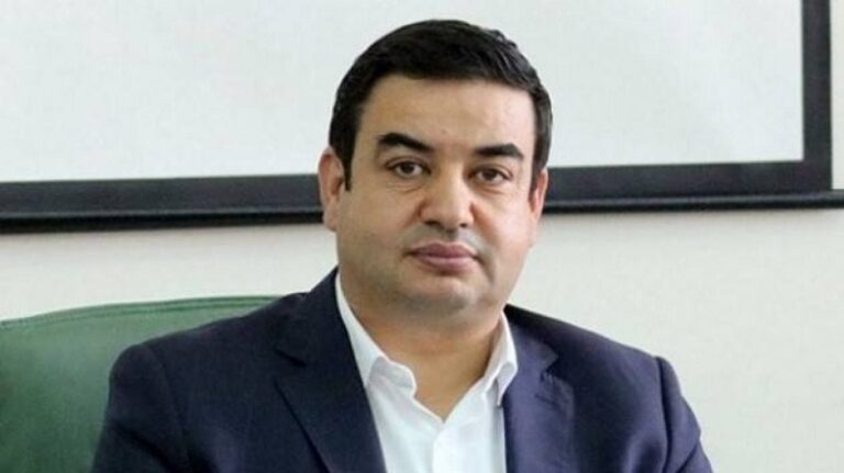 الإفراج عن المرشح الرئاسي التونسي العياشي زمال؟