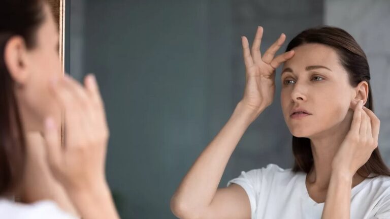 لماذا تظهر البقع على الجلد؟