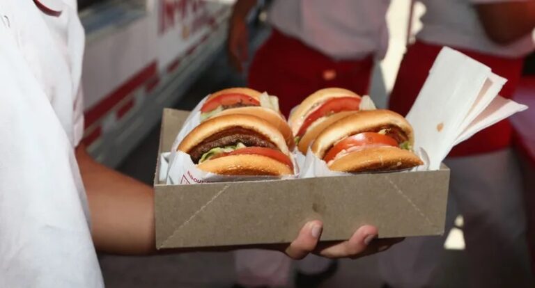 قرار صارم للحد من سمنة الأطفال!