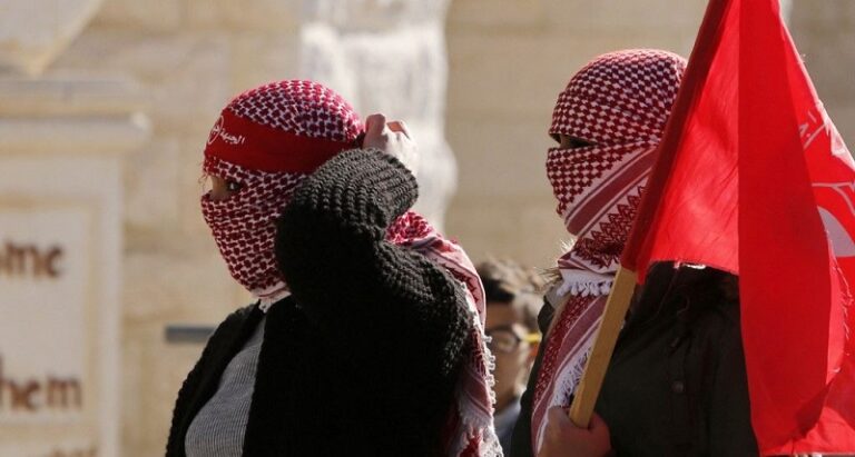 “الجبهة الشعبية” تنعى 3 شهداء من قيادييها بغارة الكولا