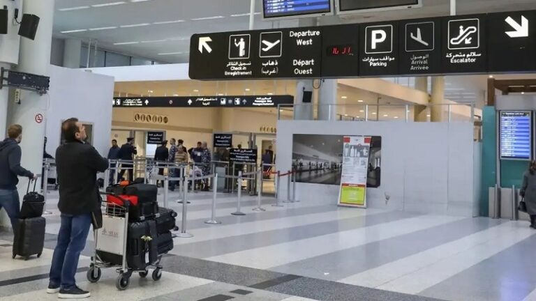 تقنية “WiFi7” في مطار بيروت قريباً.. “اربطوا الأحزمة”!