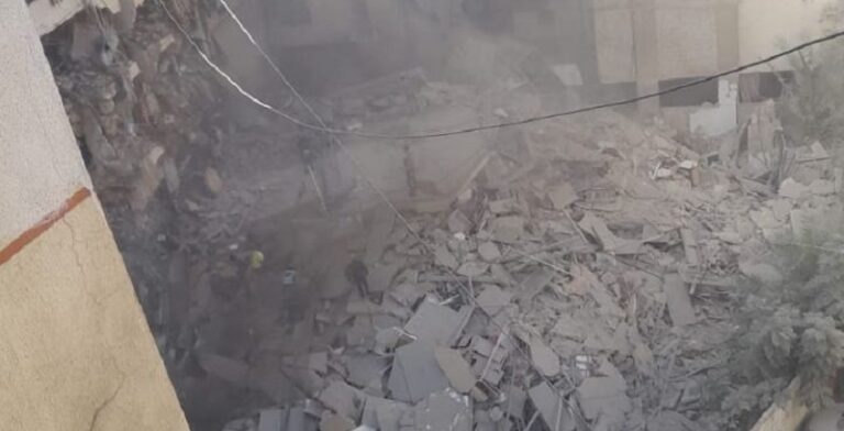 انهيار مبنيين سكنيين في الضاحية الجنوبية ـ⁧ الجاموس⁩.. والدفاع المدني يطلب اخلاء موقعهما