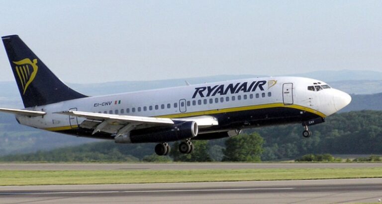 شركة طيران إيرلندية تعلق رحلاتها من “تل أبيب” وإليها