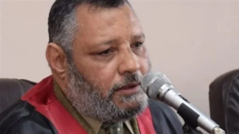 بالفيديو ـ أستاذ في جامعة الأزهر يفتي بسرقة الكهرباء والمياه والغاز!