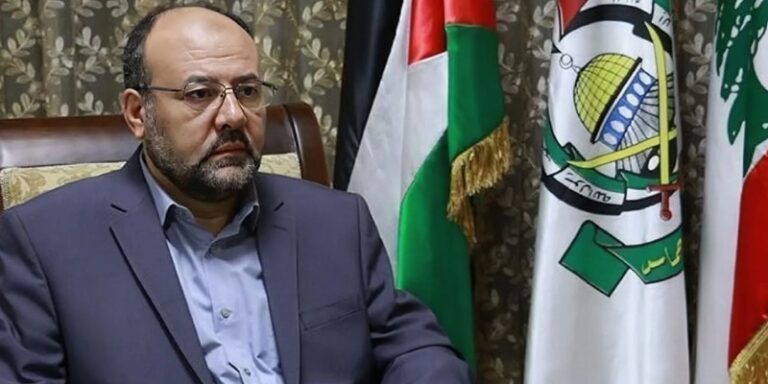 “رجل الظل” في “حماس” تحت المجهر الاسرائيلي: من هو علي بركة؟