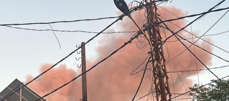 غارات قرب مطار بيروت