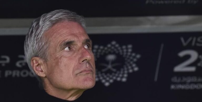 النصر السعودي يُقيل مدربه لويس كاسترو