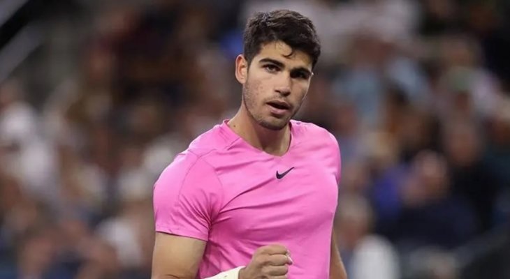 ألكاراز يشكو من كثرة المباريات