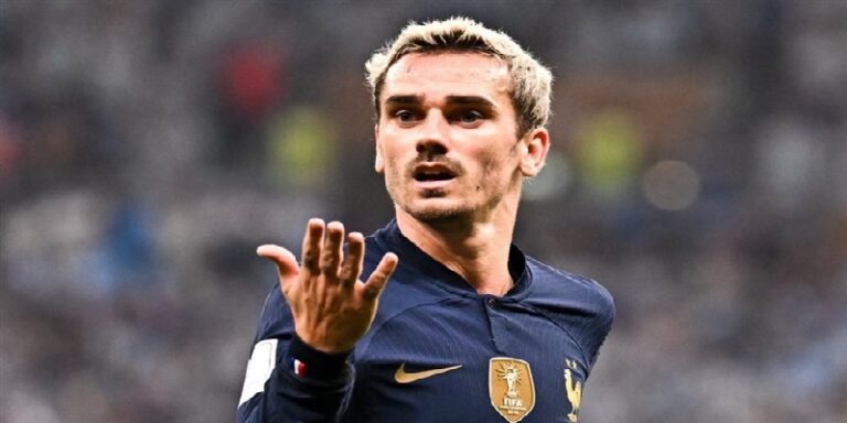 غريزمان يسدل الستار على مسيرته الدولية