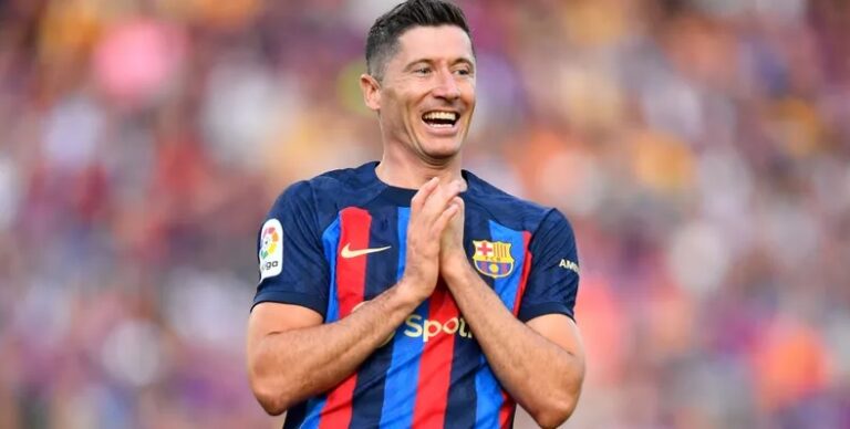 ليفاندوفسكي يعلّق على قرعة دوري أبطال اوروبا