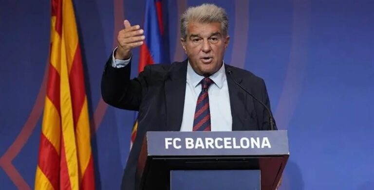 لابورتا يُشيد بفليك: يستغل كل ما لديه