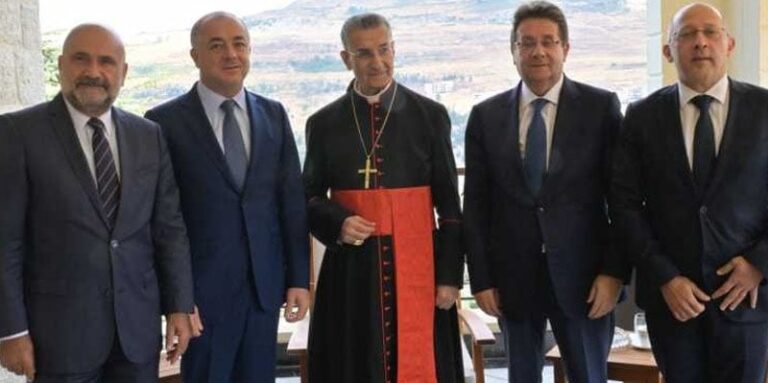 نواب “التيار” السابقون عند الراعي: لخرق رئاسي!