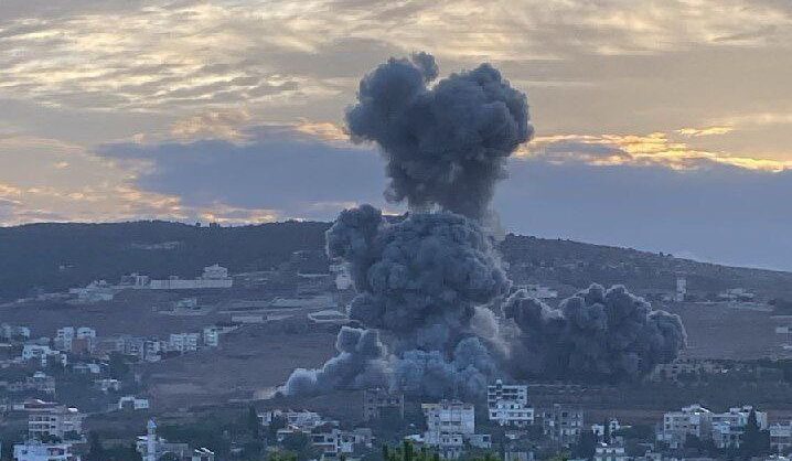 الإحتلال يقصف منزلاً في النبي شيت.. ويشن غارات على تمنين البقاعية