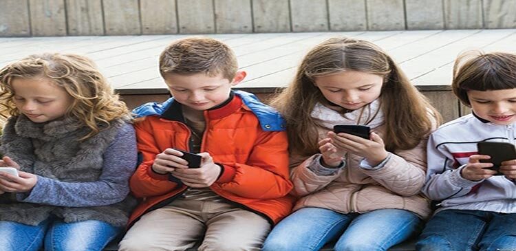 لا “سوشيال ميديا” للأطفال في أستراليا