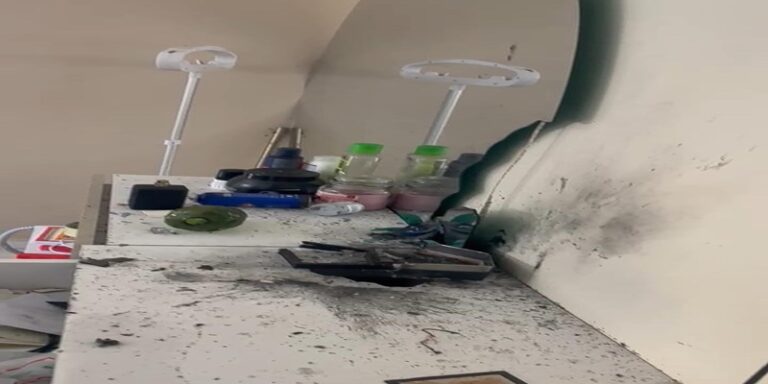 بالفيديو .. آثار إنفجار “البيجر” في المنزل