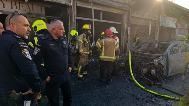 بالفيديو – انفجار في الرملة.. وإصابات للعدو؟