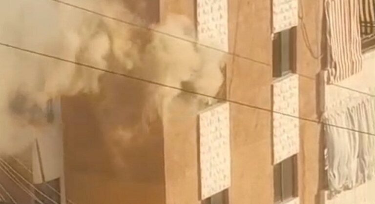 بالفيديو.. لحظة انفجار لاسلكي في الغازية