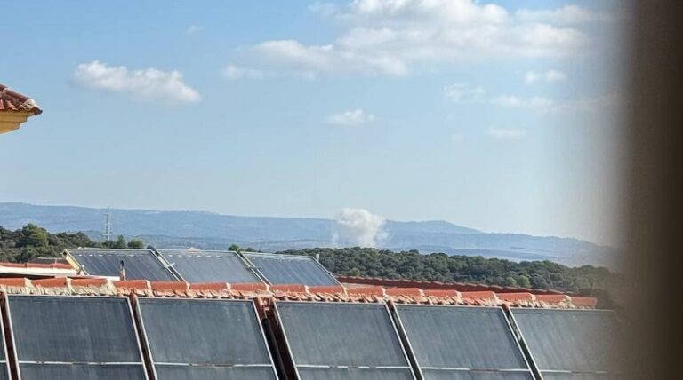 صواريخ على حيفا وعكا (فيديو)