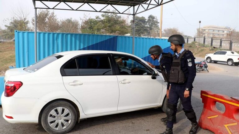 قتلى بهجوم مسلح على عناصر شرطة الحدود الباكستانية