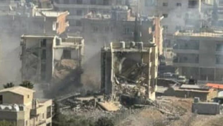 استمرار أعمال رفع الأنقاض في الكرك.. وإنتشال شهداء وأطفال ناجون