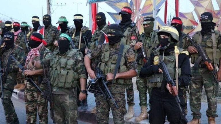 “المقاومة الفلسطينية” تقرر تسليم جثة أسير صهيوني الخميس