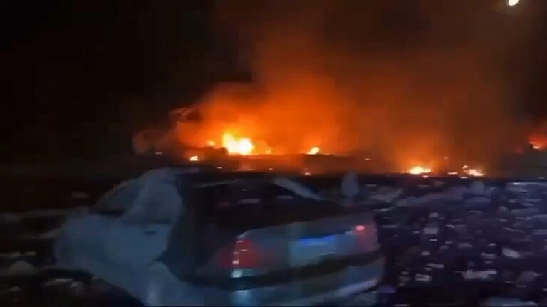 غارة على محيط “مستشفى جبل عامل” بصور