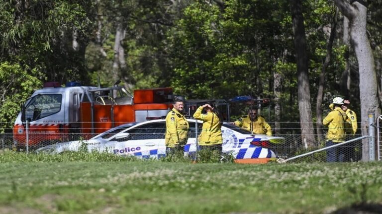 مقتل 3 أشخاص بحادث اصطدام طائرتين خفيفتين في أستراليا