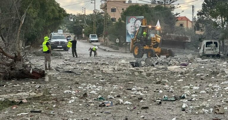 شهيدان وإصابات بغارة على منزل في انصار
