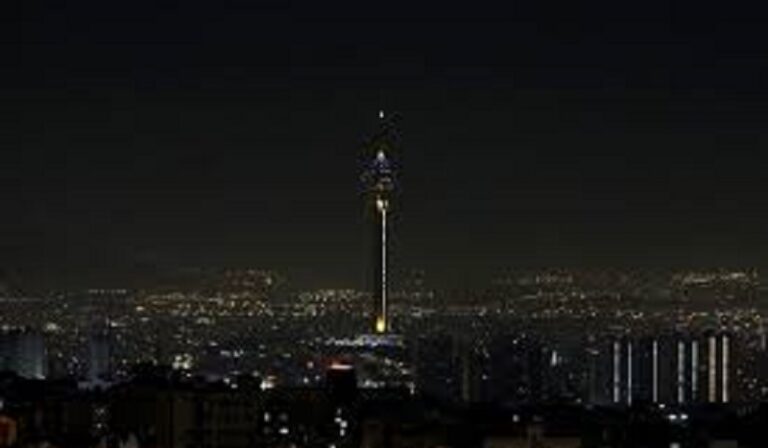 هل تبلّغت إيران بالهجوم الإسرائيلي قبل حصوله؟