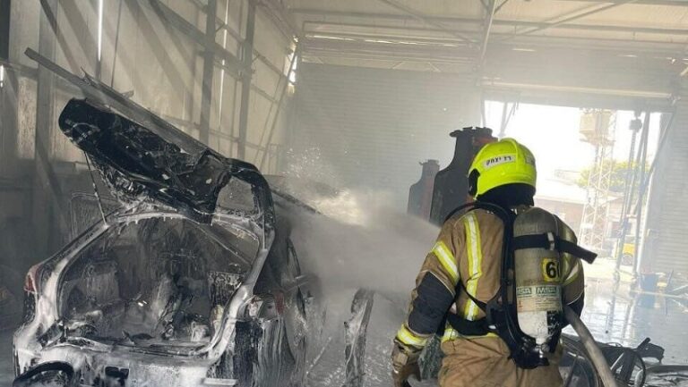 حرائق في “كريات شمونة” و”الجليل الأسفل” في صواريخ أطلقت من لبنان