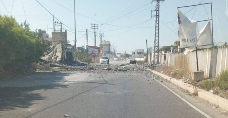 استهداف سيارة في بنت جبيل ومنزل في البرغلية