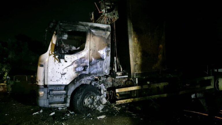 صواريخ على “كيبوتس دان”.. وإصابة آلية “اسرائيلية”؟