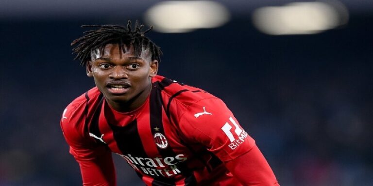 برشلونة يراقب وضعية لياو مع ميلان