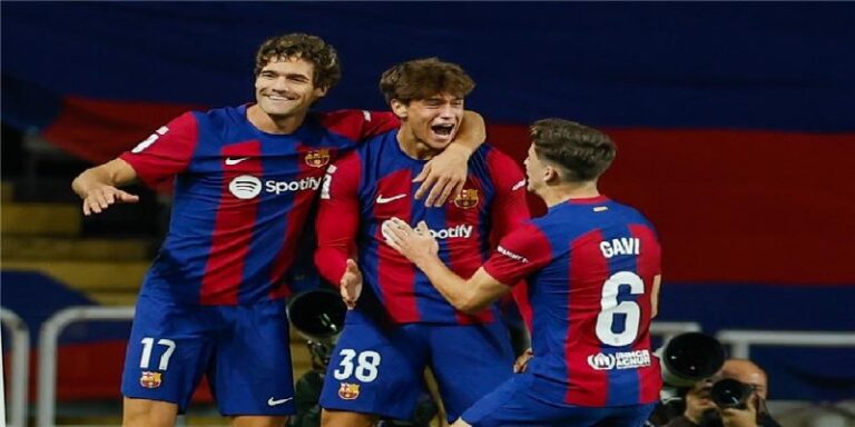 مشكلة مالية تهدد مستقبل نجمي برشلونة