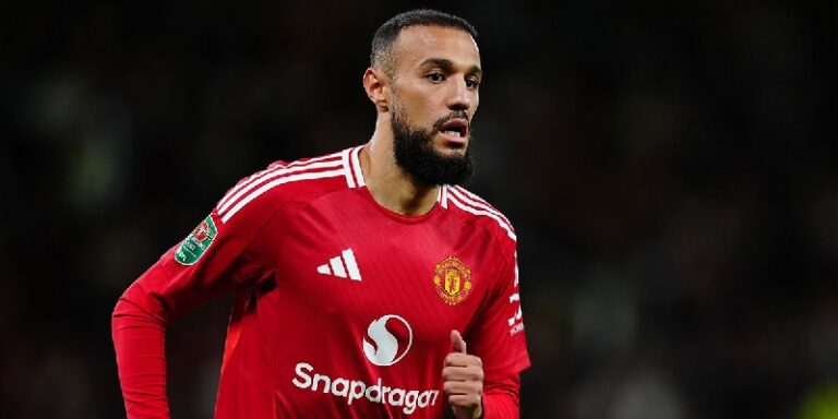 مشاكل في القلب تُبعد مزراوي عن مانشستر يونايتد