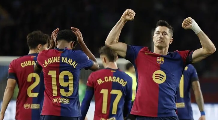 برشلونة يسحق إشبيلية بخماسية