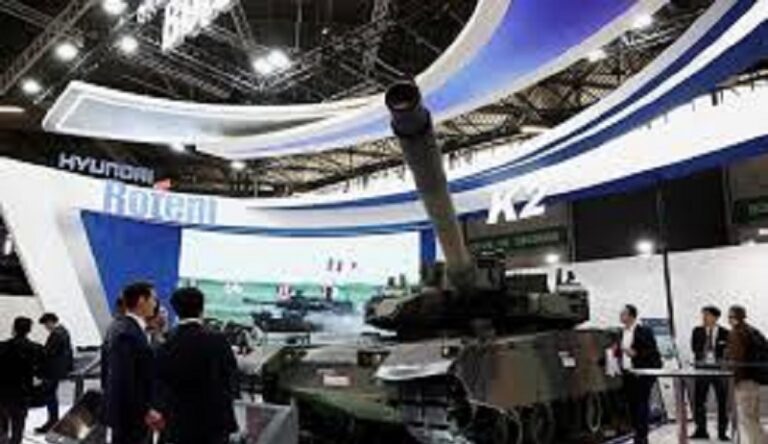 فرنسا تمنع الاحتلال من المشاركة في معرض عسكري