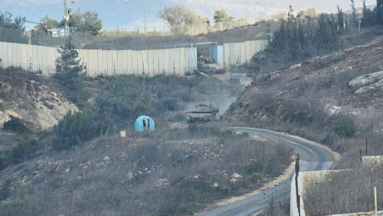 كل حشودات الاحتلال عند الحدود تحت مرمى نيران المقاومة