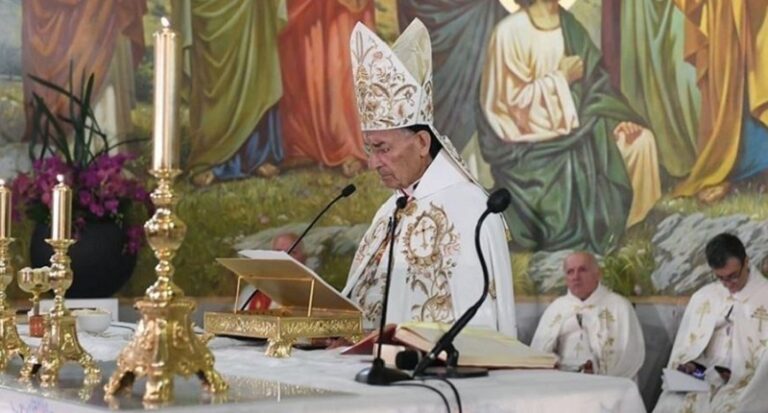 هل يتنحّى البطريرك الراعي بعد “التعثّر”؟