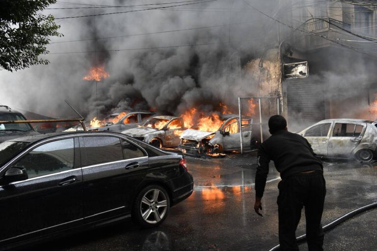 حريق في “سبينيس”(صور)