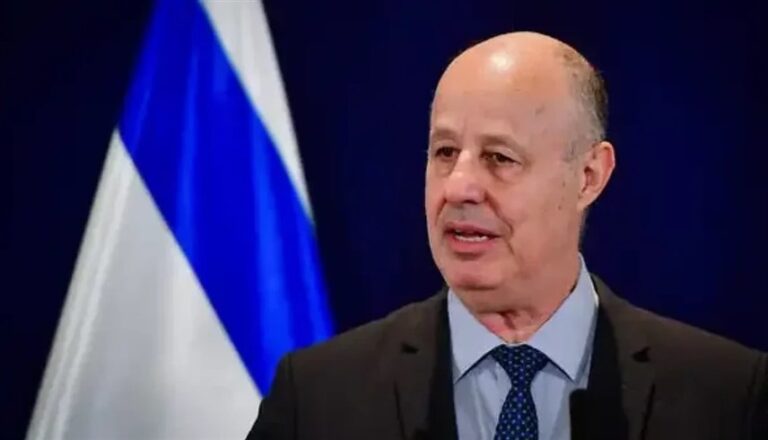 التحقيق مع رئيس “مجلس الأمن القومي الإسرائيلي” بتهمة رشوة