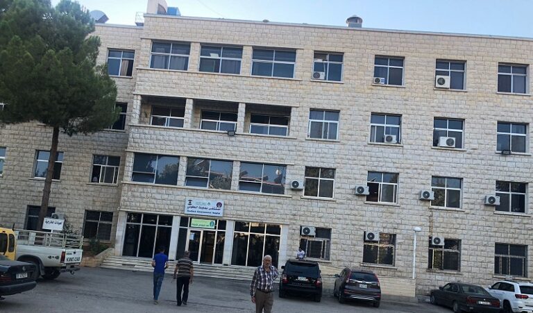 مدير مستشفى بعلبك الحكومي: الأضرار بسيطة.. ونحن على أتم الجهوزية (فيديو)