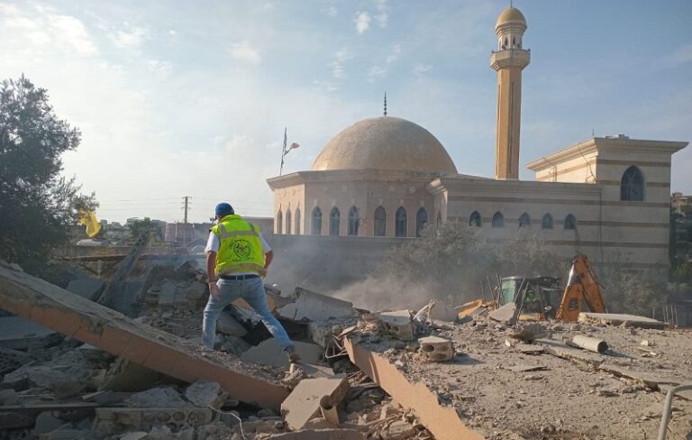 شهيد وجريح لـ “الهيئة الصحية” في الغارة على معروب