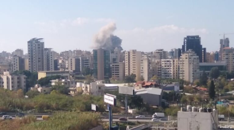 غارة عنيفة بين حارة حريك وبئر العبد (فيديو)