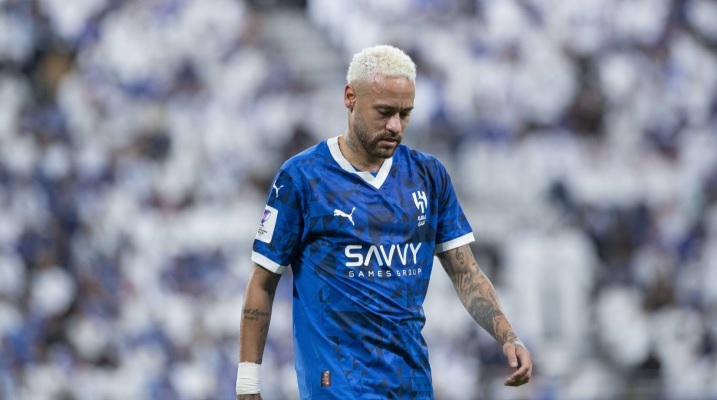 الكشف عن مدة غياب نيمار عن الملاعب