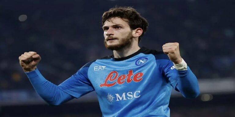 برشلونة يراقب وضعية كفاراتسخيليا​