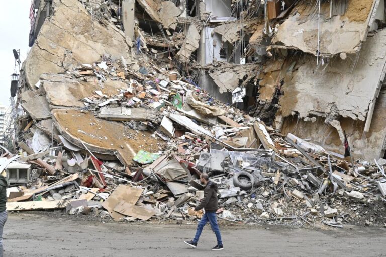 عجلة جهاد البناء تدور