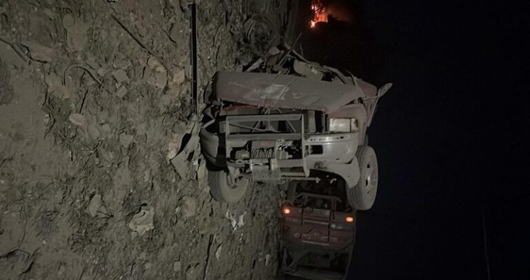 شهداء وجرحى باستهداف مركز للدفاع المدني في دورس