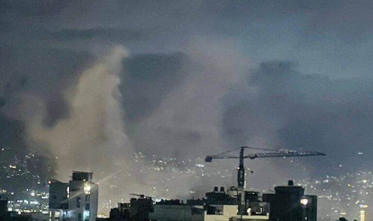 غارة على زقاق البلاط.. وإصابات (فيديو)