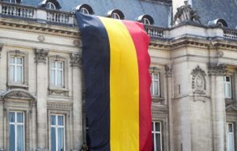 بلجيكا: على جوار سوريا التعامل بمسؤولية